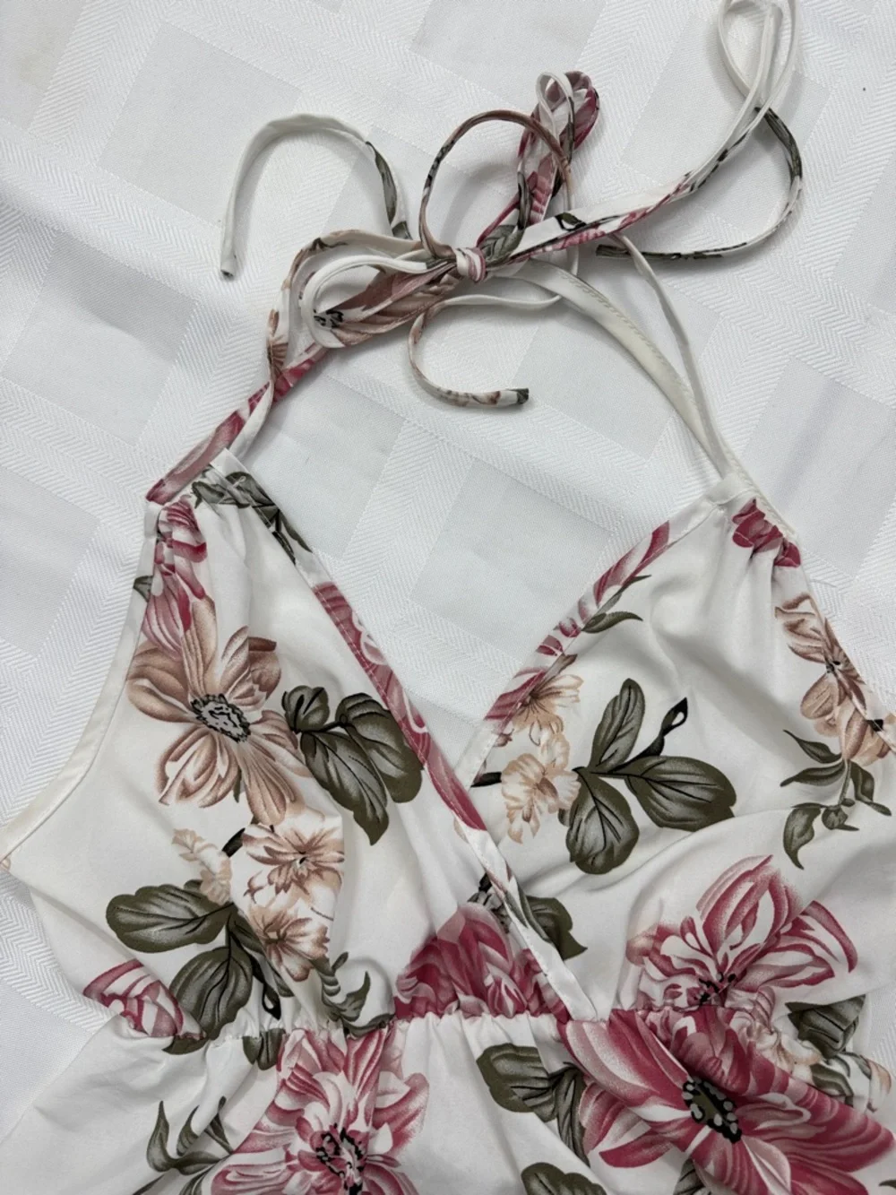 SHEIN White Floral Tie-Strap V-Neck Cami Top - Pink & Green - Picture 4 of 10